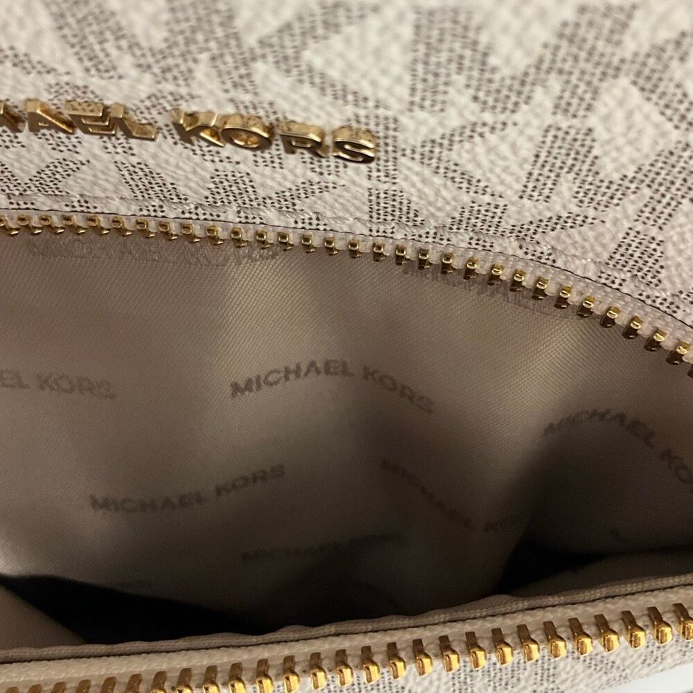 MICHAEL KORS Rhea Zip Medium Slim Backpack - Picture 6 of 9